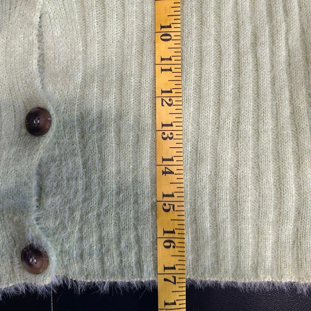 Nasty Gal Fuzzy Knit Cropped Cardigan Lime Green Ribbed Button Front Sweater M - Picture 7 of 7